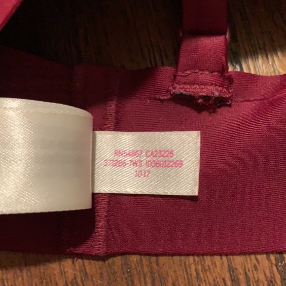 PINK by Victoria’s Secret Bonded Scallop Edge Plunge Front Bra - Picture 7 of 9